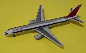 NG Models 1:400 Northwest Airlines 757-200 Spirit Of Los Angeles N504US  - Bild 1 von 4
