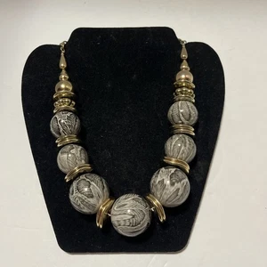 Faux Snakeskin Plastic Bead chunky statement Necklace Gold Tone 18-24” - Picture 1 of 4