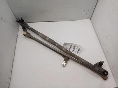 Wiper Transmission from 2001 Chevrolet Silverado 1500 10488762 - Image 1 of 4