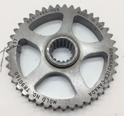 Piñón inferior Ski Doo MXZ Formula Grand Touring Mach Summit 504148500 Foto 1 de 4