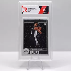 Victor Wembanyama 2023-24 Hoops - Winter #298 - Rookie - Picture 1 of 2