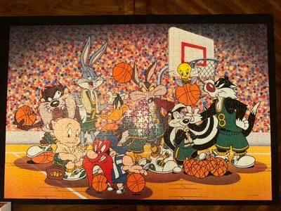 Looney Tunes Basketball 1993 1100 Piece Jigsaw Puzzle, Rare! Complete - Image 1 of 4