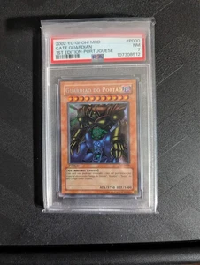 PSA7 PMT-P000 Gate Guardian 1st Edition Portuguese - Bild 1 von 3