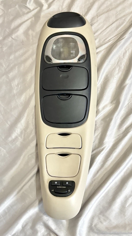 99 00 01 02 03 FORD WINDSTAR CONSOLA SUPERIOR PUERTA INTERRUPTOR AUDIO OEM 1261-25 Foto 1 de 4