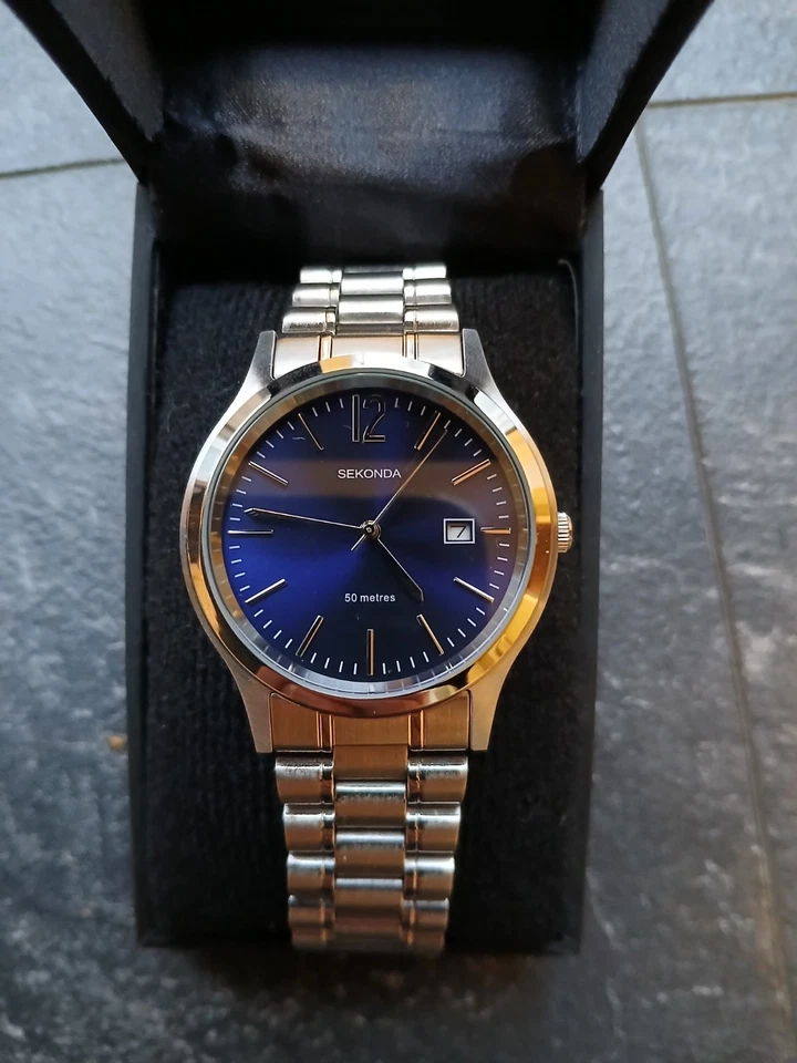 Sekonda Men's Silver Blue Face Watch - Image 1 of 4