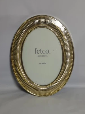 MARCO DE FOTOS FETCO vintage dorado años 90 decoración del hogar 5 X 7 pulgadas ovalado nuevo Foto 1 de 4