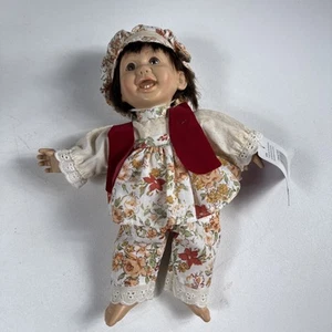 Muñeca Colección Gigo My Pals 95604 Conjunto Floral Chaleco Rojo De Colección - Imagen 1 de 9
