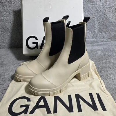 GANNI Botas de Ciudad con Tacón de Goma Gris Chelsea Botas Gruesas Suela EU 39 EE. UU. 9 NUEVAS Foto 1 de 4