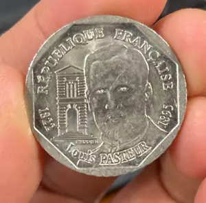 1995 France 2 Francs Coin Excellent Condition - Picture 1 of 4