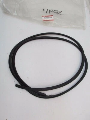 Parabrisas Suzuki Verona 2004-2006 OEM revelación moldura 84512-86Z00 Foto 1 de 2