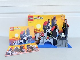 Lego Castle 6075 Wolfpack Tower - with Instructions and Box