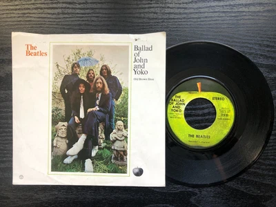 Beatles BALLAD OF JOHN AND YOKO 1969 Apple Capitol Logo LA + Pic Sleeve VG+/VG+ - Image 1 of 4