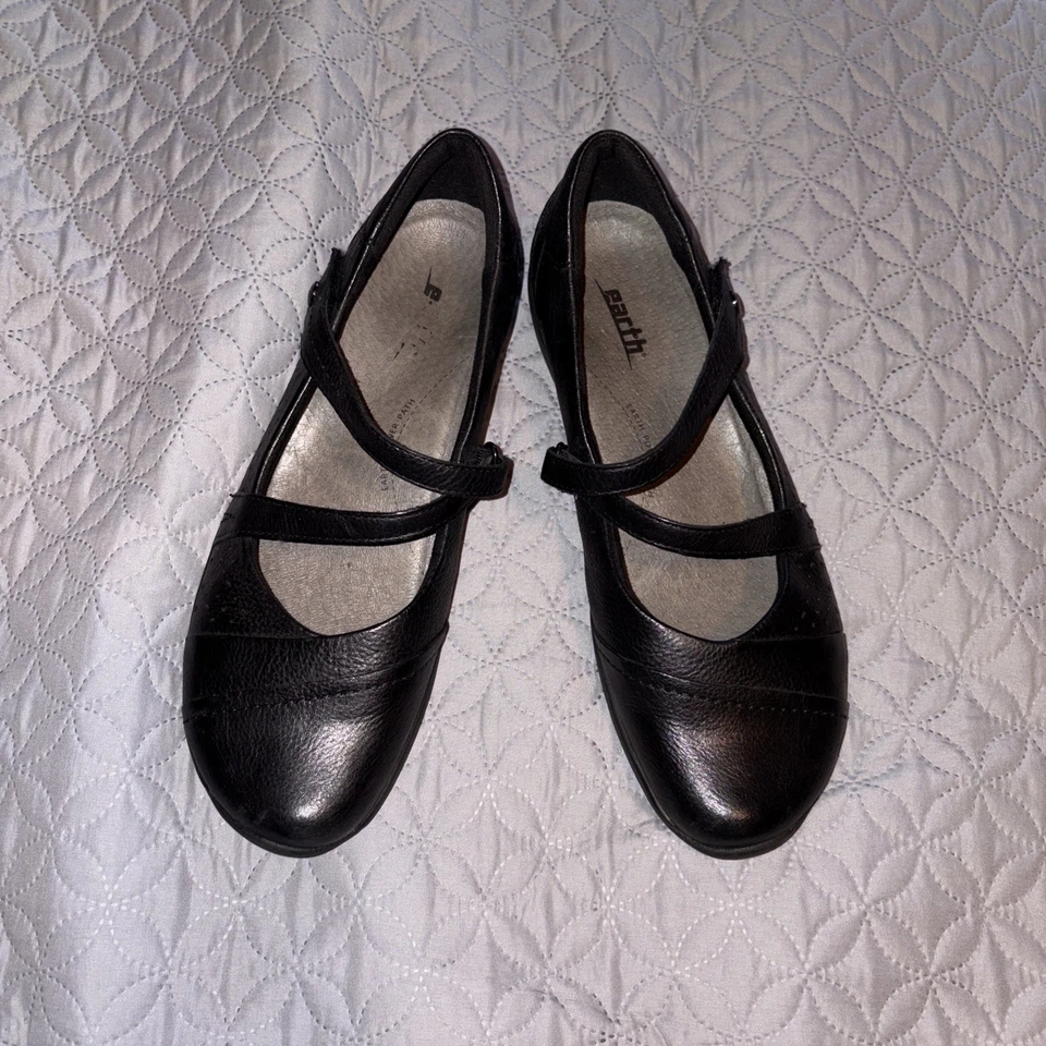 Zapatos planos Mary Jane informales de cuero negro Earth Newton para mujer talla 11B Foto 1 de 4