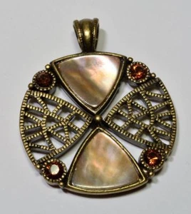 New no Tag Signed LIA SOPHIA Brass tone Metal Mother Pearls Round Shape Pendant - Picture 1 of 2