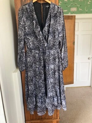 Star size 16 black/grey cocktail dress - Image 1 of 2