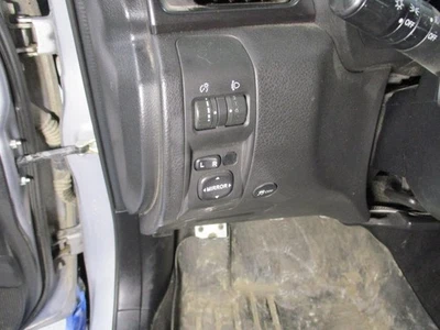 IMPREZA   2013 Dash/Interior/Seat Switch 1691575 - Изображение 1 из 4