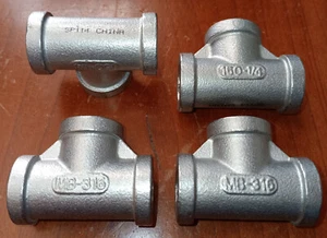 1/4" (0.25 Inch) Tee NPT Pipe Fitting, 316 Stainless Steel, Class 150 (Qty. 4) - Picture 1 of 2