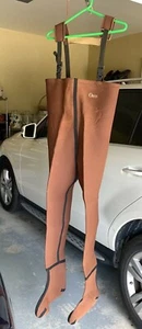 Orvis Men's Insulated Chest Wader Size Medium - Picture 1 of 9