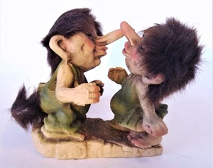 Ny Form Troll "Kissing Trolls" No. 056 New with Tag Norwegian - Picture 1 of 7