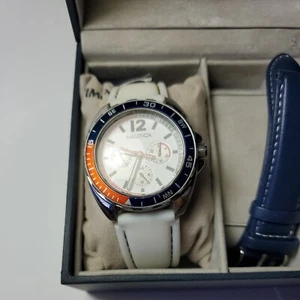Nautica Men's Wristwatch White Blue in box N09907G - Picture 1 of 11