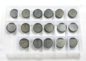 Set Valve Shims Ferrari , Complete set with 68 shims, 3,25 mm - 4,90 mm - Picture 1 of 1