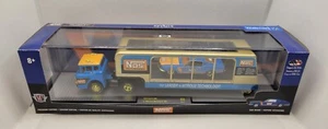 M2 Machines 1970 Ford C-600 & 1968 Ford Mustang GT 390 Chase Hauler 750 pcs S32 - Picture 1 of 2