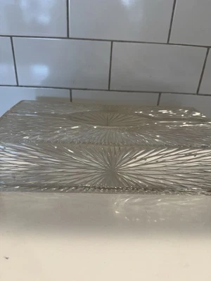 Caja de pañuelos vintage Cerlebrity Lucite Starburst corte transparente MCM soporte acrílico Foto 1 de 4