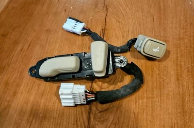 Interruptor de asiento eléctrico del lado del conductor 09-13 Infiniti FX35 con lumbar Foto 1 de 2