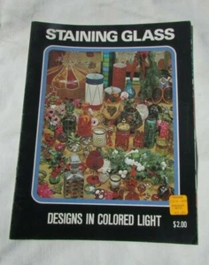Diseños de vidrieras en luz de color, Titan Corporation, 1976 - Imagen 1 de 3