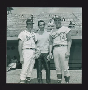 1968 Sandy Koufax Bob Uecker Len Gabrielson 5 x 5 KODAK SCHNAPPSCHUSS NACHDRUCK FOTO 1 - Bild 1 von 1