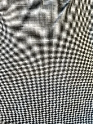 Tela de pata de gallo de algodón blanco y negro 2 1/3 yardas +, 60" de ancho Foto 1 de 3