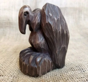 Estatuilla de buitre en madera artesanal. Decoración única - Imagen 1 de 24