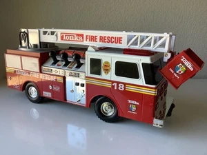 Tonka Fire Rescue Radder Truck 2000 Hasbro Battery Operated Toy, Untested - Picture 1 of 10