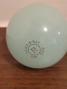 2 Vintage Jade 75Watt Verd A Ray Light Bulb Jadite ? NEW OLD STOCK - Picture 1 of 2