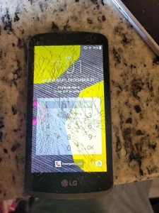 CRACKED AS IS LG Optimus Zone 3 Prepaid Verizon LG-VS425LPP Smart Phone - Picture 1 of 5