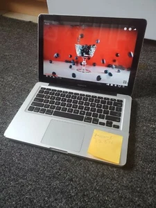 2011 MacBook Pro 13" Core i5/3.0GHz/4GB RAM/500GB HHD SOLD AS IS - Picture 1 of 8