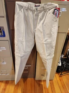 Vintage Britannia Cargo Pants Mens 36x32 With Zip Off Legs NWT - Picture 1 of 7