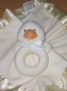 Carter's Yellow Duck Snuggle Me Rattle and Plush Satin Security Blanket - Picture 1 of 3