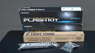 Westcott 43" Collapsible Umbrella Flash Kit lot of 2 (#18593) - Image 1 of 4