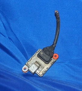 2013-2018 Dodge Ram 2500 3500 6.7L Cummins Diesel Nitrogen Oxide Sensor NOX OEM - Picture 1 of 7