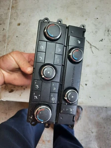 2008 2009 2010 DODGE CARAVAN HEATER AC Control OEMP55111804 - Imagen 1 de 3