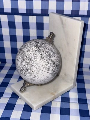 Sujetalibros globo mármol blanco con base de mármol (5,5 x 4 x 7 pulgadas) Foto 1 de 4