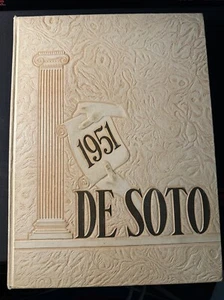 Annuario DeSoto Memphis State College 1951 Memphis, Tennessee - Foto 1 di 7