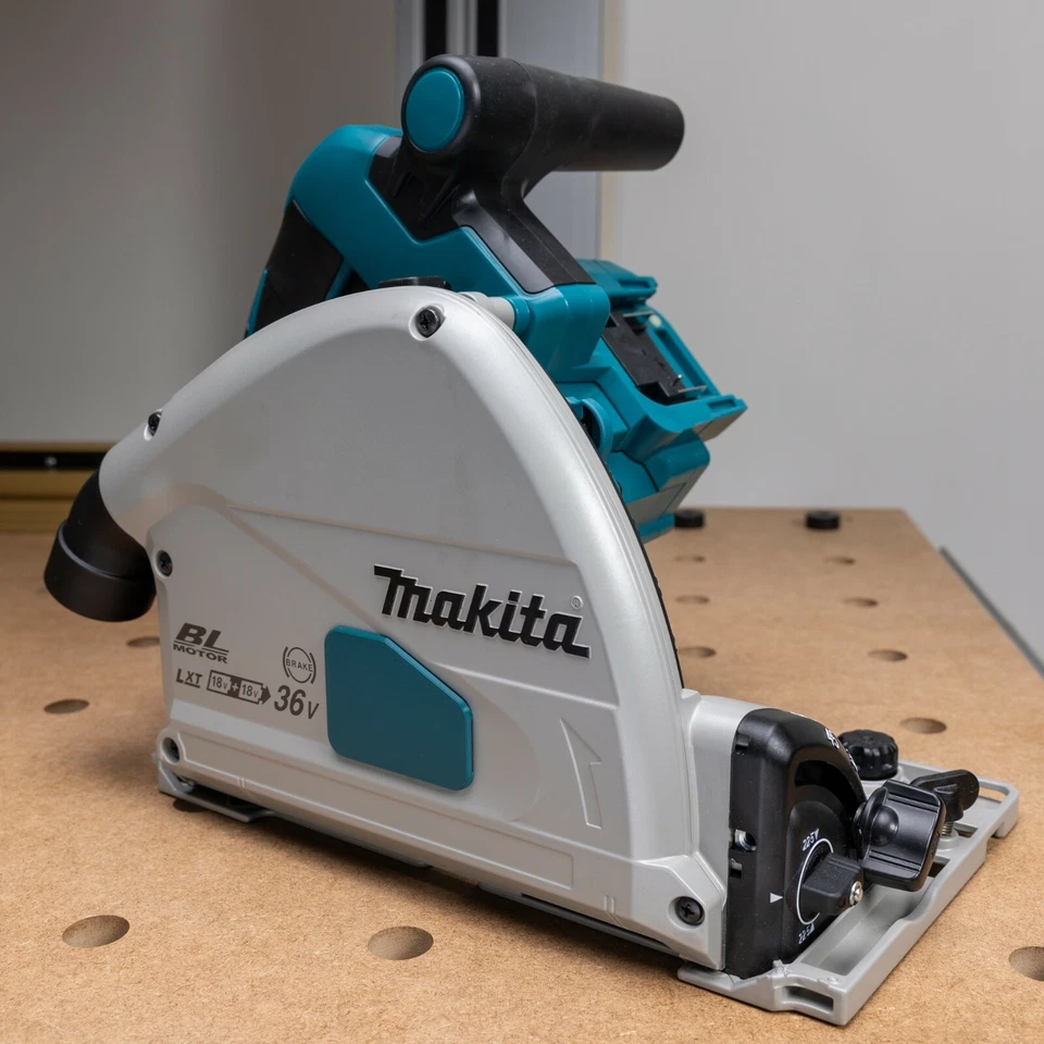 Cubierta de orificio de eje Makita 36V para sierra de oruga inalámbrica 36V recolección de polvo Foto 1 de 1