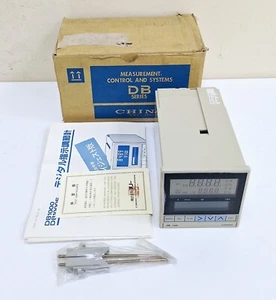 Chino Corp DB1000 / DB121M-000 DB Series Digital Indicating Controller - Picture 1 of 14