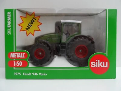 New Siku Farm Fendt 936 Vario Tractor As Shown 1:50 1975 - Image 1 of 4