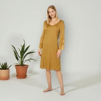 🌻NEW w/tags HANRO Lilova Lace and Modal 3/4 Sleeve Gown Size XS - Image 1 of 4