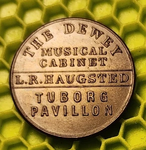 Rare Unlisted Denmark Dewey Musical Cabinet Jukebox Token Denmark 5 Ore - Foto 1 di 2