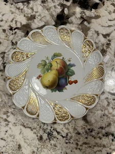 Meissen Porcelain Plate Hand Painted and Gilded, circa 1870 - Picture 1 of 3
