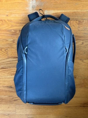 Mochila PeakDesign Everyday Cremallera 20L Medianoche Usada-Buena Foto 1 de 4
